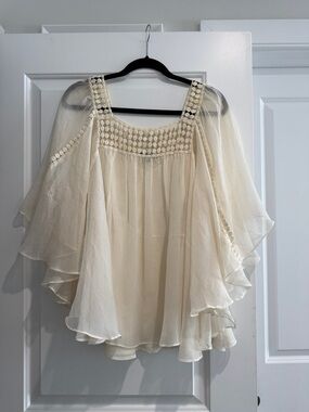 NWOT Sheer Cream Flutter Sleeve Chiffon Boho Top